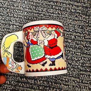 Dancing Santa Christmas Coffee Tea Beverage Cup